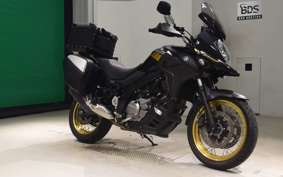 SUZUKI Vｽﾄﾛｰﾑ650XTA 2020 C733A