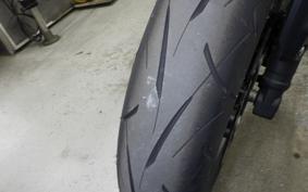 HONDA CB750 HORNET 2025 RH24
