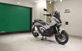 HONDA X-ADV 750 2025 RH21