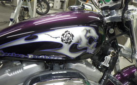 HARLEY XL883LI 2011