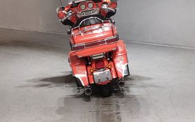 HARLEY FLHTCUSE 1800CVO 2012 PR8