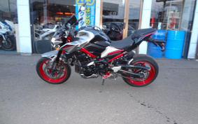 KAWASAKI Z900 2023 ZR900B