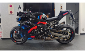BMW M1000R 2025 0P51