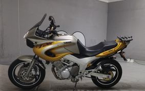 YAMAHA TDM850 2000 RN03J