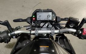 YAMAHA MT-25 0120