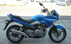 SUZUKI GSR250S GJ55D