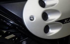 YAMAHA XJR1300 C 2017