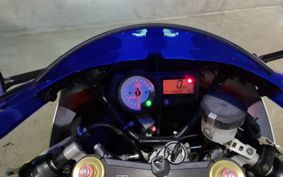 SUZUKI GSX-R1000 2004 BZ121