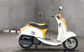 HONDA CREA SCOOPY AF55