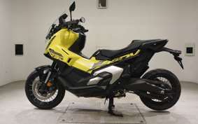HONDA X-ADV 750 2025 RH21