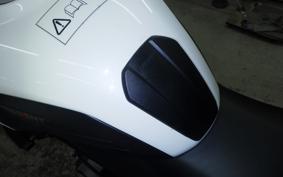 TRIUMPH TRIDENT 660 2021