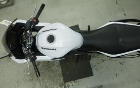KAWASAKI ER600 F 2011