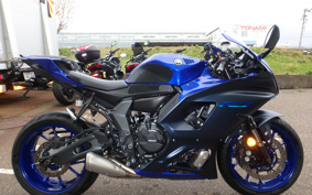 YAMAHA YZF-R7 2023 RM39J