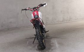 YAMAHA SEROW 250 DG31J