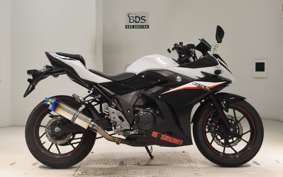 SUZUKI GSX250RA