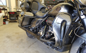HARLEY FLHTKSE CVO 2018 TEH