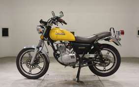 SUZUKI GN125 H 2015
