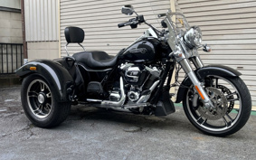 HARLEY FLRT 2016 MCC