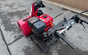 HONDA  SNOW BLOWER  MACHINE 