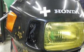 HONDA CBR750 1988 RC27