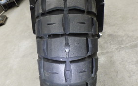 HUSQVARNA SVARTPILEN 125 2010