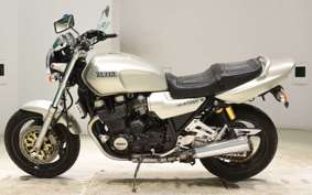 YAMAHA XJR1200 1995 4KG