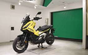 HONDA X-ADV 750 2025 RH21