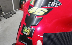 YAMAHA YZF-R1 2001