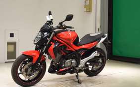 SUZUKI GLADIUS 2010 VK58A