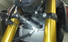 YAMAHA MT-15