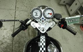 TRIUMPH THRUXTON 900 2007