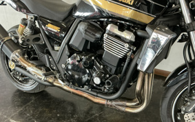 KAWASAKI ZRX1200 DAEG 2015 ZRT20D