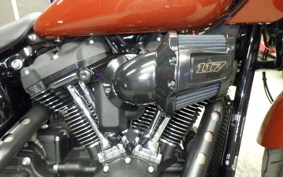 HARLEY FXLRST1920 2025
