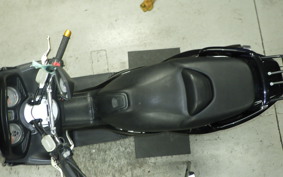 YAMAHA T-MAX 500 Gen.2 2004 SJ04J