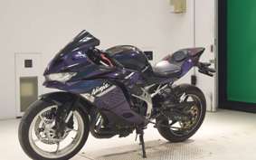KAWASAKI ZX-25R