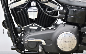 HARLEY FXDB 2017 GXM