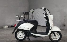 YAMAHA E-VINO SY11J