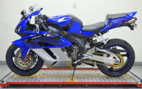 HONDA CBR1000RR 2005 SC57