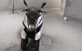 YAMAHA TRICITY 125 SE78