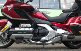 HONDA GL 1800 GOLD WING TOUR DCT 2021 SC79