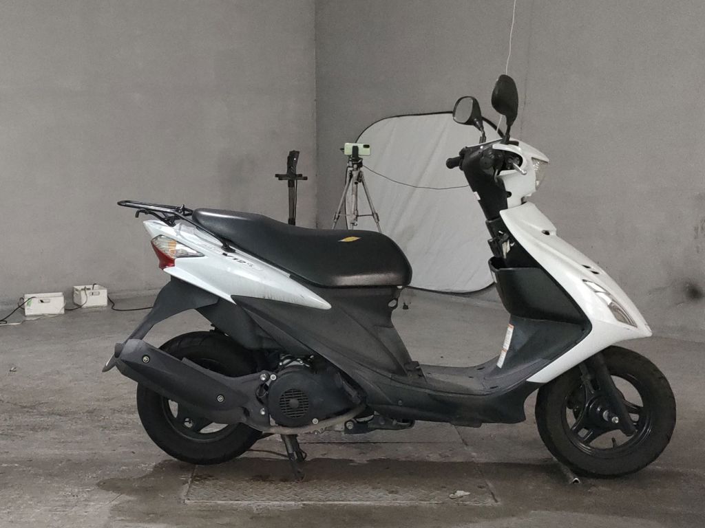 Фото Suzuki ADDRESS V125 с японского аукциона