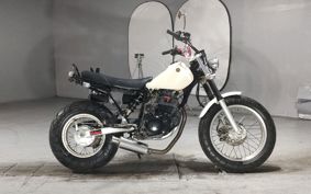 YAMAHA TW225 DG09J