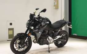BMW F900R 2024