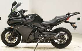 YAMAHA XJ6 F 2013