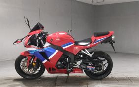HONDA CBR600RR 2021 PC40