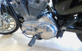 HARLEY XL883L 2004 CMM
