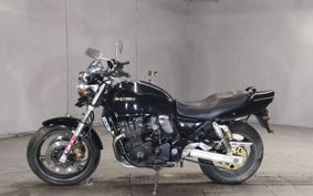 SUZUKI INAZUMA 400 GK7BA