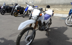 YAMAHA SEROW 225W 4JG