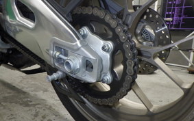 APRILIA RSV4 1100ファクト 2019