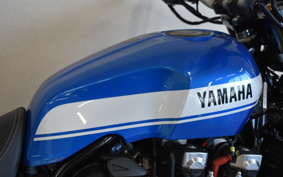 YAMAHA XJR1300 2015 RP19